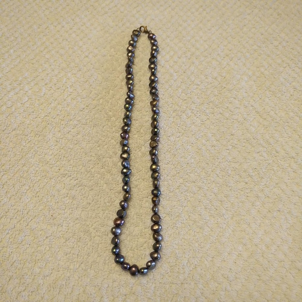 NEW BLACK SALTWATER PEARL 18.5" LONG NECKLACE